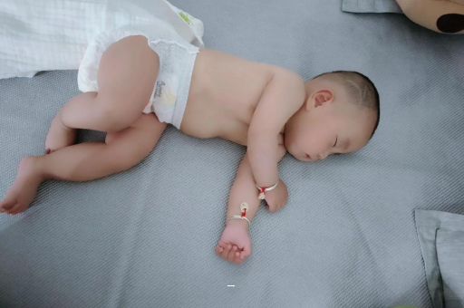 银川孕妇肚脐周围发青
